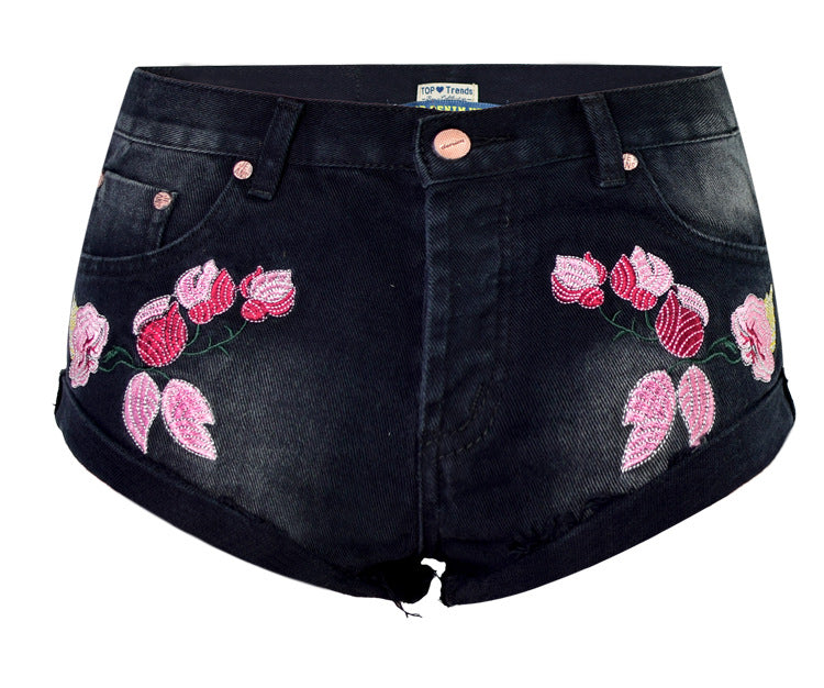 Vêtements pour femmes Short en jean à broderie florale Pantalon ample à pompons bouclés d'été Pantalon ample Pantalon en denim