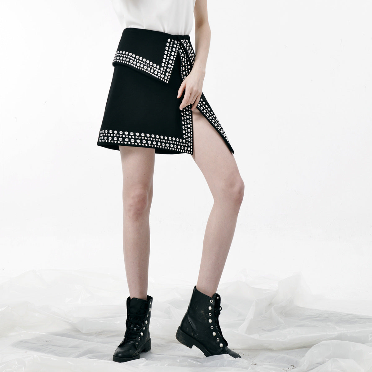 Heavy Industry Punk High Waist Rivet Beaded Asymmetric Split Skirt