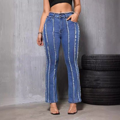 Jean légèrement évasé en denim pour femme avec franges et taille haute