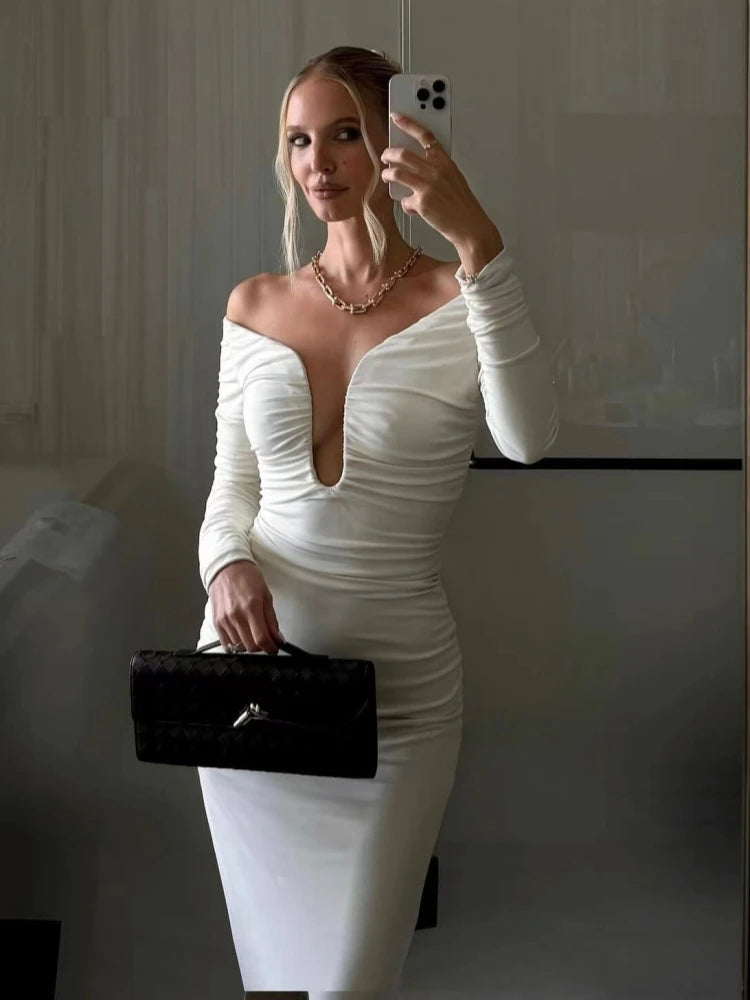 Sexy Off Shoulder Folds Long Sleeves Long Dress Women White Deep V Neck Pleated Bodycon Dresses Elegant Evening Party Gowns